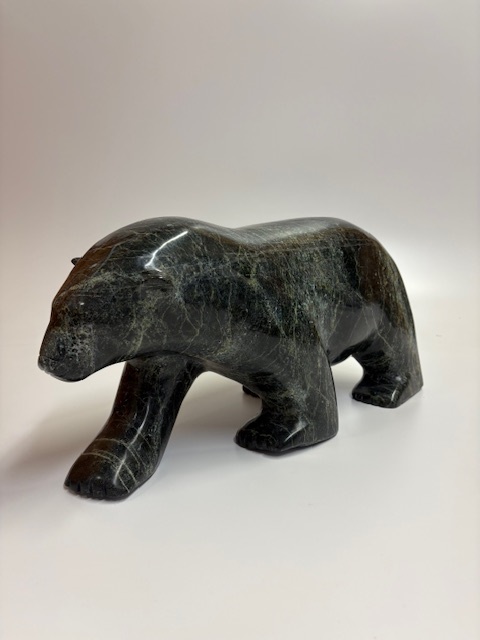 62876_Nuna Parr_WALKING BEAR_20 X 9-5 X 6-5_18 000